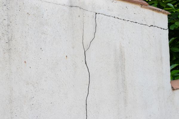 Foundation Crack Patching in Riverview